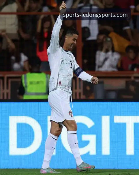 乐动体育平台深度解析：从马丁内斯专访看C罗心态与国家队备战指南